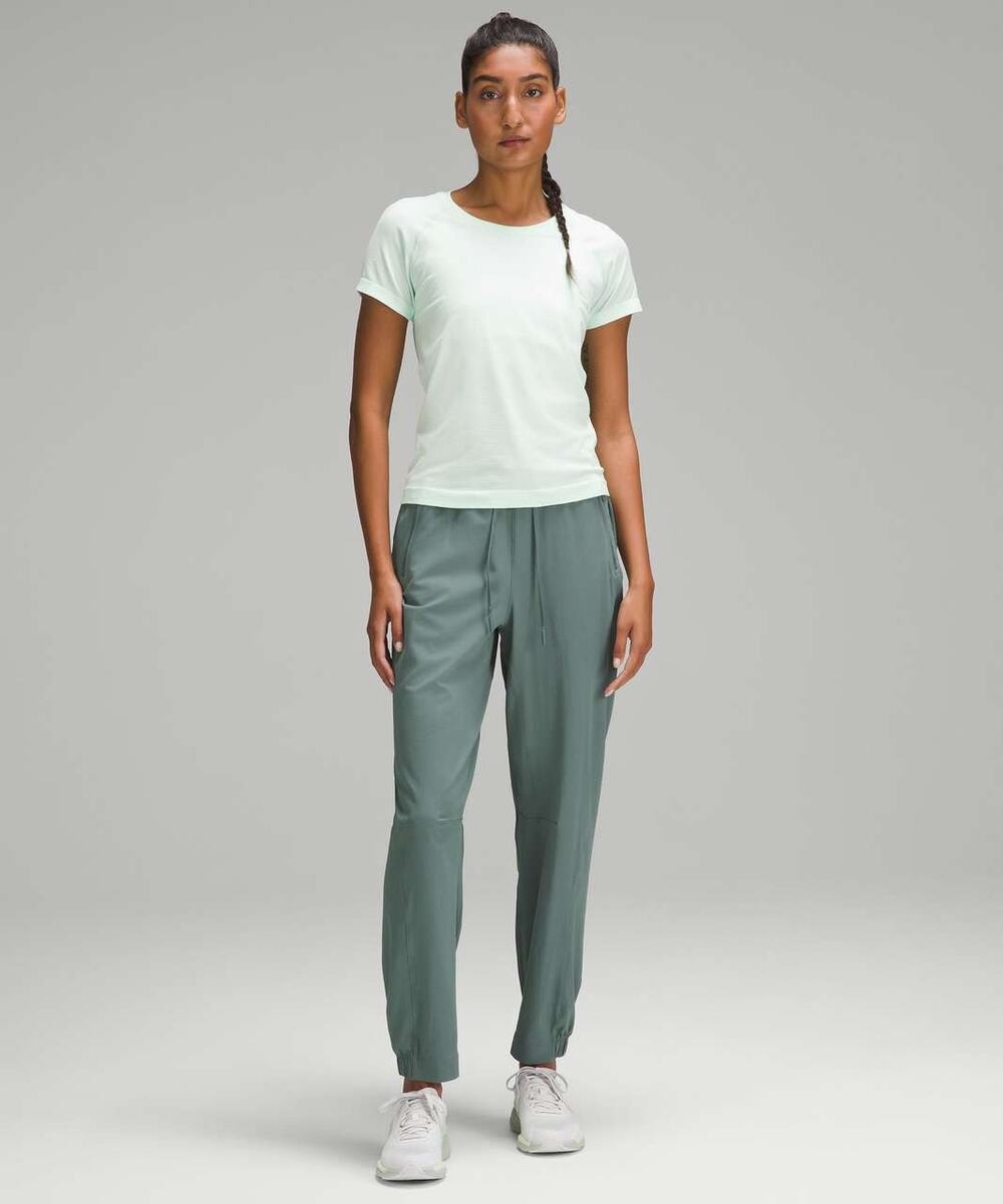 Lululemon License to Train High-Rise Pant